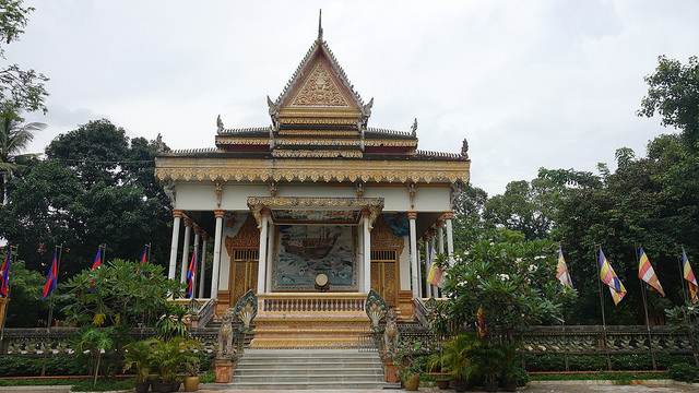 Tonle Sap, Kompong Phhluk y Siem Reap - Vuelo a Laos - 3 Días visitando Camboya (8)