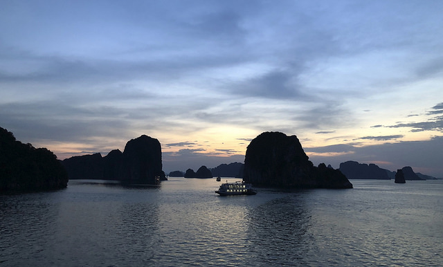 Bahia de Halong - 3 semanas en Indochina, Camboya, Laos y Vietnam (12)