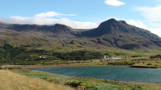 VUELTA A ISLANDIA EN 12 DIAS - Blogs of Iceland - Dia 2 - Hacia el Oeste, Cascada Glymur,Deildartunguhver,  Reykholt (3)