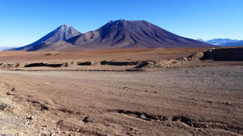Bolivia y San Pedro de Atacama - Blogs de Bolivia - Bolivia, Laguna Verde, Laguna Colorada y Geiser del Sol (2)