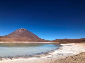 Bolivia y San Pedro de Atacama - Blogs de Bolivia - Bolivia, Laguna Verde, Laguna Colorada y Geiser del Sol (6)