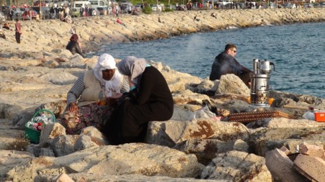 Estambul en 3 Días - Blogs de Turquia - Tercer día : Cuerno de Oro - Eyüp - Puesta de sol en las alfombras de Uskudar (28)