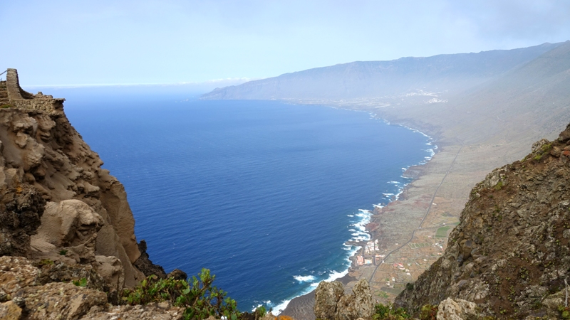 El Hierro (Islas Canarias) - Blogs de España - Día 2 – La Llanía | Mirador El Julan | Faro de Orchilla (29)