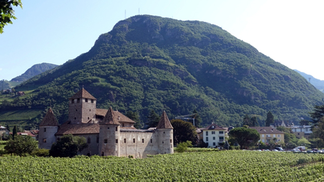 Ruta por el norte de Italia,«roadtrip» - Blogs de Italia - Día 8 (9 de Agosto) Bolzano – Oberbozen – Lago di Carezza (7)